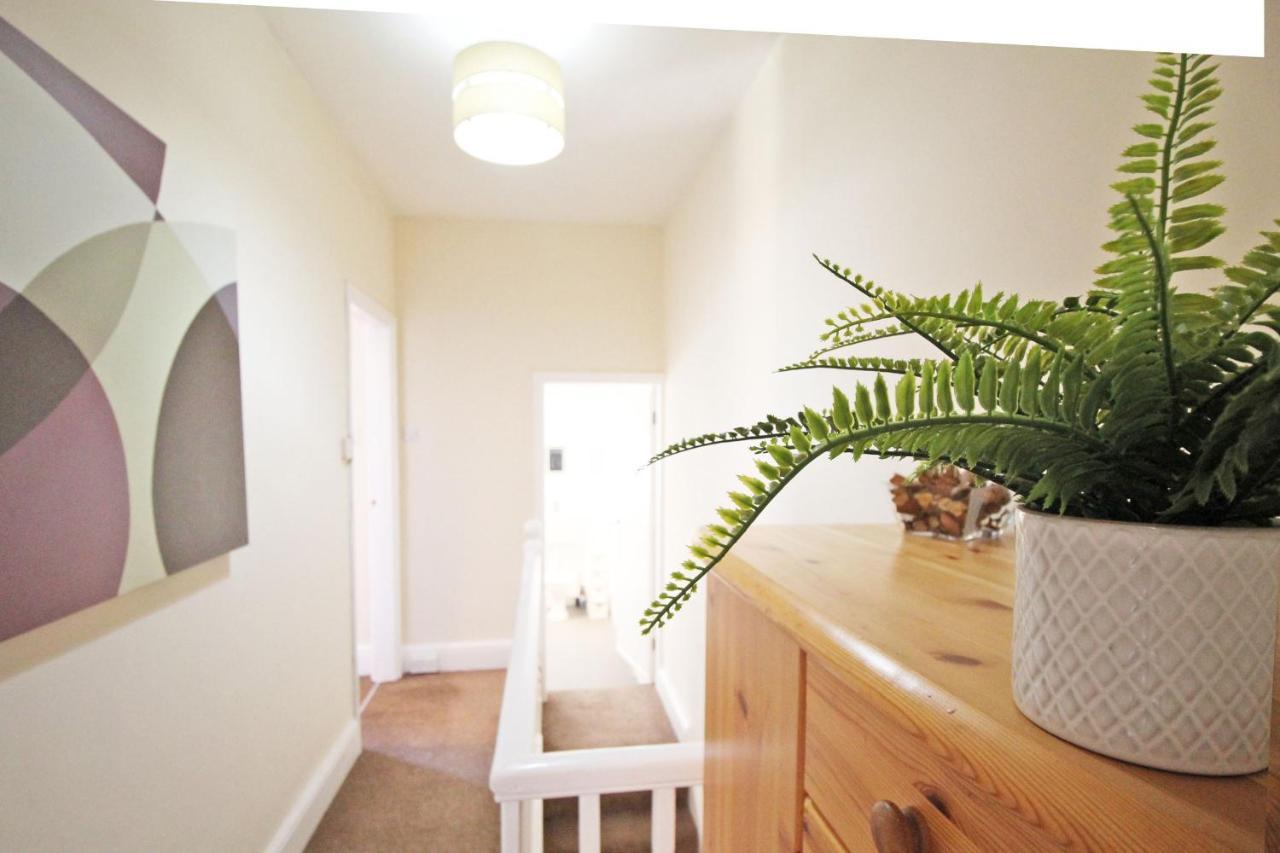 2 Bed, Up To 6 Guests Near Chester City Centre Εξωτερικό φωτογραφία