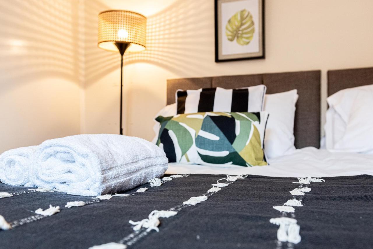 2 Bed, Up To 6 Guests Near Chester City Centre Εξωτερικό φωτογραφία